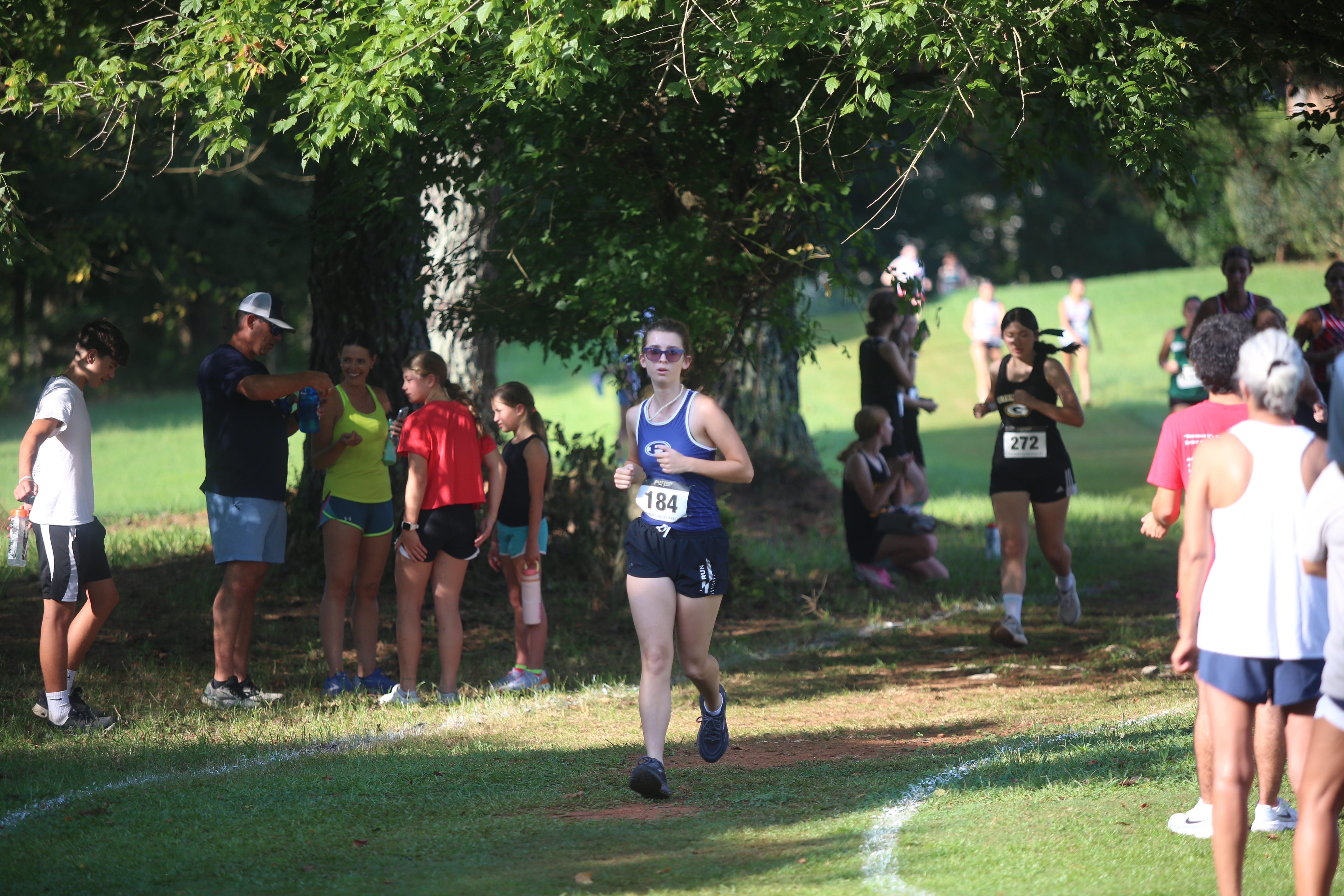 Kennedy Ray runs at Athens Christian School August 15. (Photo by Bo Underwood)
