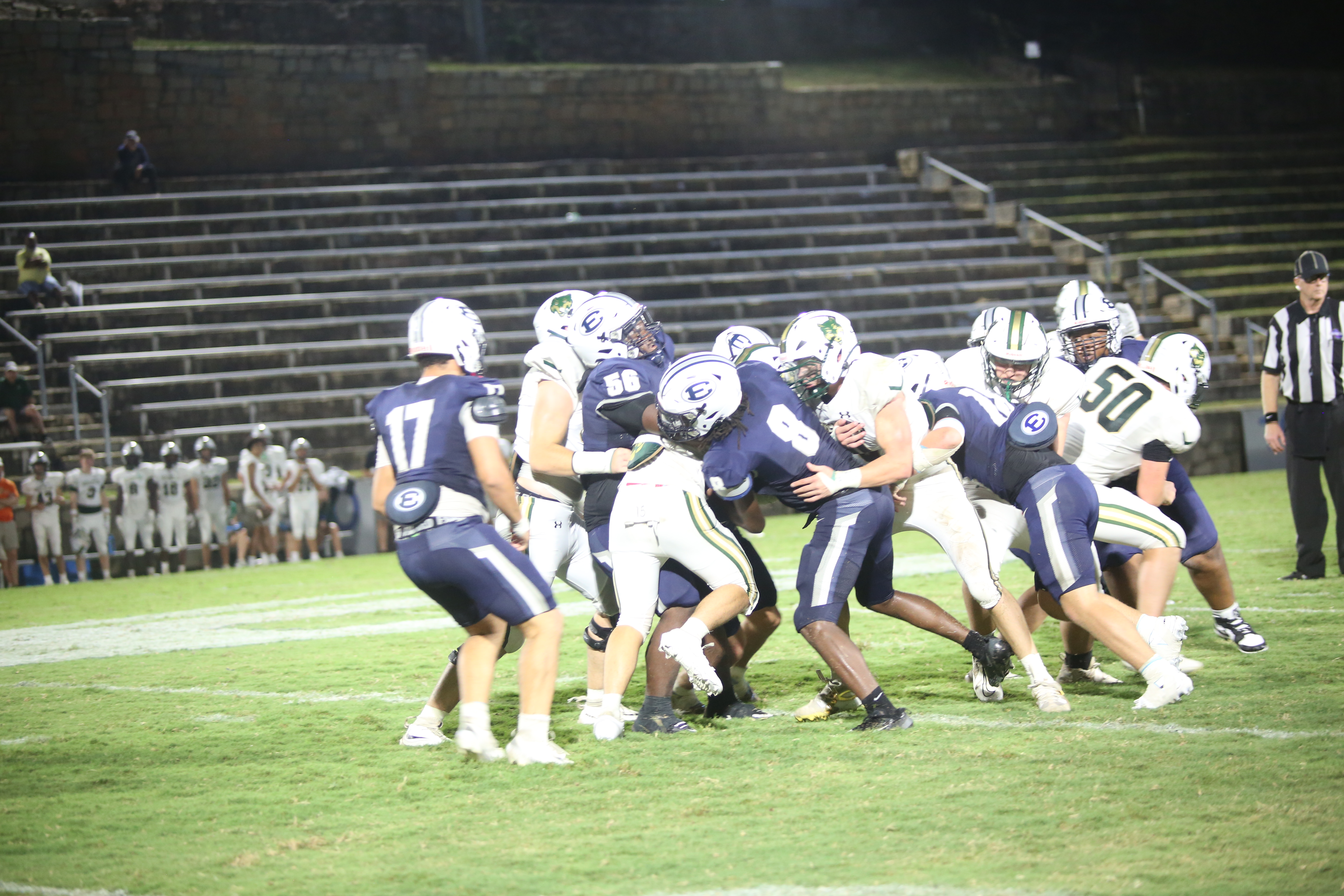 Elbert County stuffs a run play. (Photo by Bo Underwood)