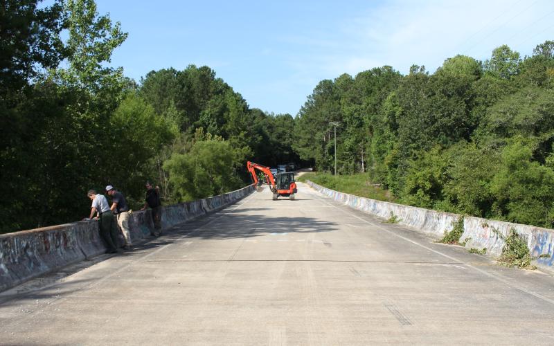 View of dumping ground on Harley Rucker Road at Banana Bridge