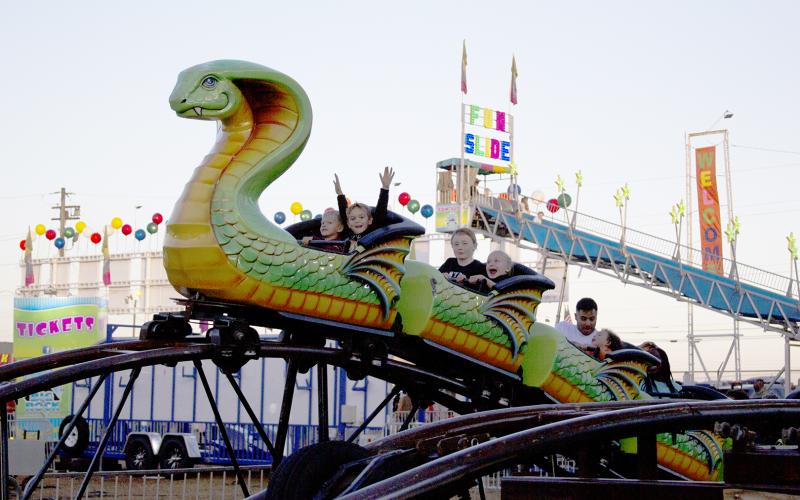 The 89th annual Elberton 12-County Fair bustled with visitors, rides and food Oct. 13 through Oct. 23. Fair-goers enjoyed the amusement rides, a “Banana Derby,” The Voice of the Elberton 12-County Fair Competition, an inaugural Mullet Hair Competition, helicopter tours, a white tiger exhibit and local talent acts each day.  (Photo by Scoggins)