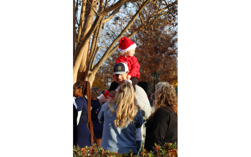 Parade-goers both young and old enjoyed the Elberton Christmas Parade. (Photo by Weeks)