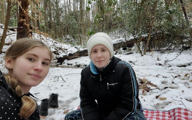 Kinnsley and Annabelle Anderson spend some time in the snow. (Photo submitted by Stefanie Anderson)
