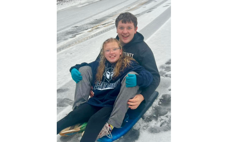 Brock and Mackenzie Dye (Photo submitted by Melanie Dye)