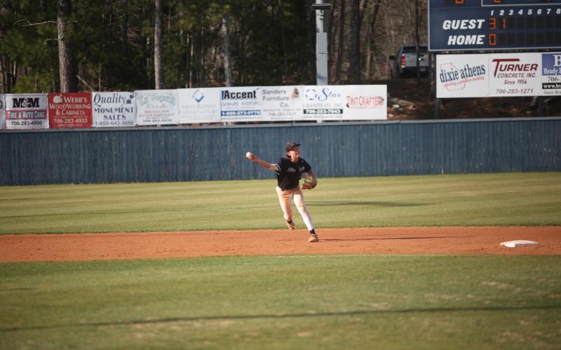 Brayden Ingram and Jose Rodriguez linked up to give Elbert the game-winning run in the final game of their series against Banks County April 11. Elbert went on to win the series over the first-place Banks squad. (File photo by Wells)