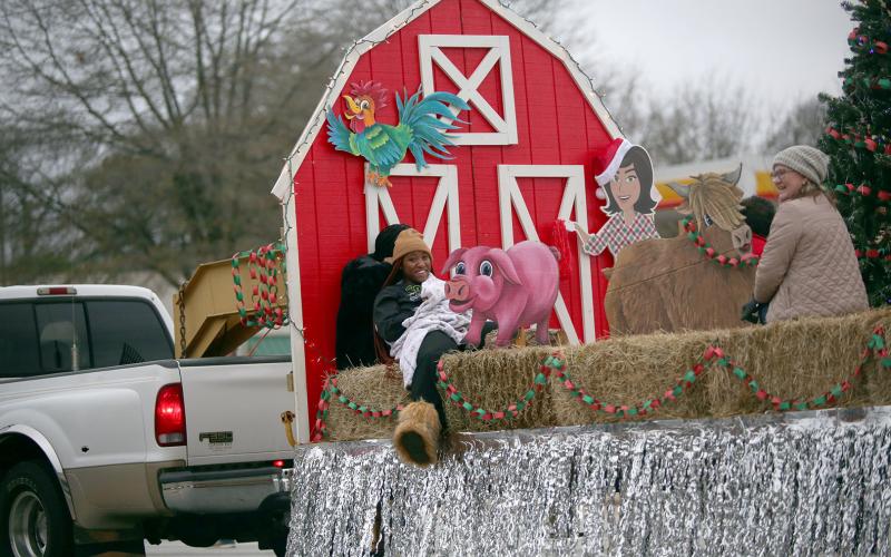 Scenes from the Elbert County Chamber of Commerce Christmas parade Dec. 7 in Elberton. (Photo by Mark Wells)