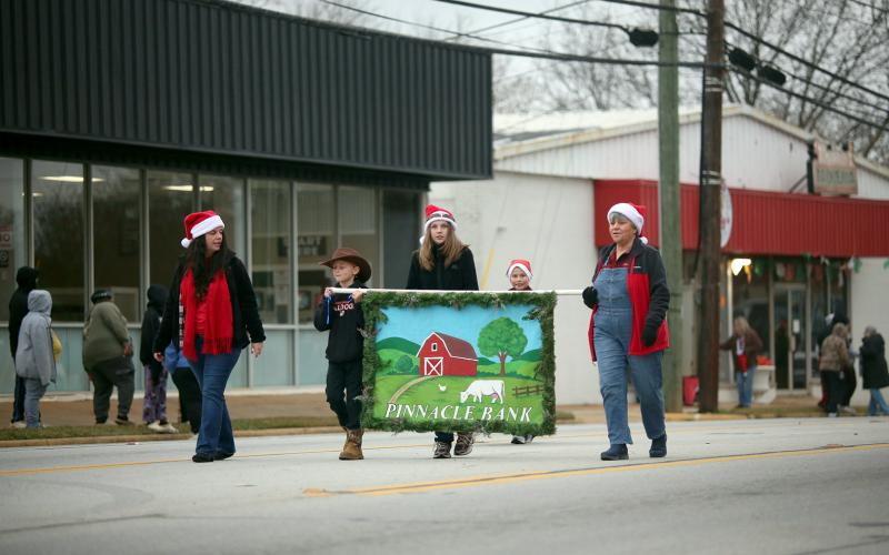 Scenes from the Elbert County Chamber of Commerce Christmas parade Dec. 7 in Elberton. (Photo by Mark Wells)