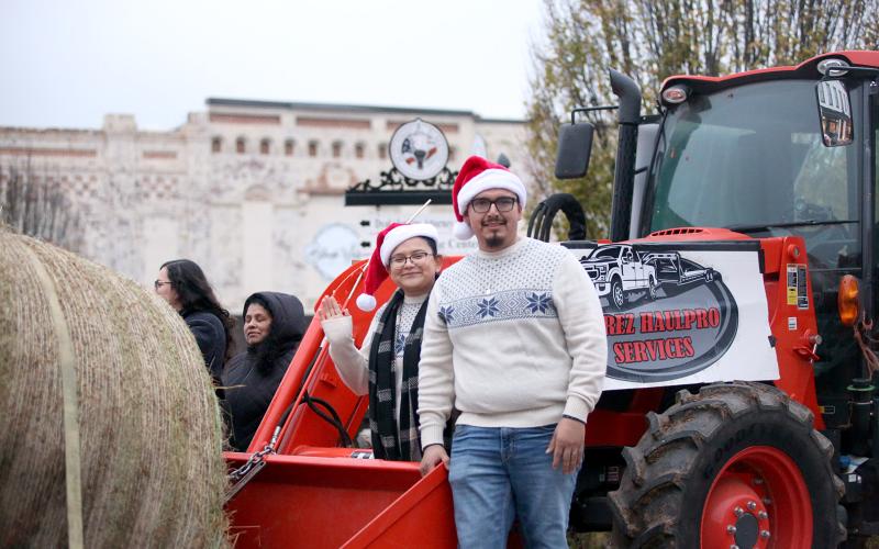 Scenes from the Elbert County Chamber of Commerce Christmas parade Dec. 7 in Elberton. (Photo by Mark Wells)