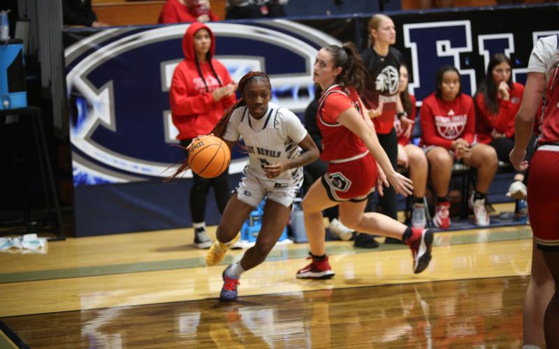 Scenes from Elbert County's 54-11 win over Social Circle on Dec. 2. (Photos by Bo Underwood)