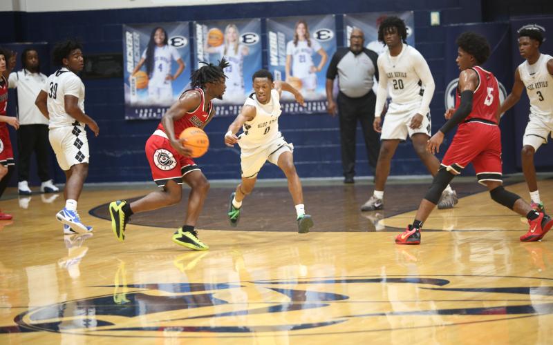 Scenes from Elbert's 70-60 win over Social Circle on Dec. 2. (Photos by Bo Underwood)
