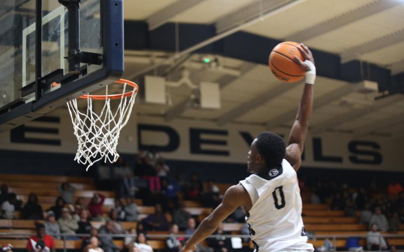 Scenes from Elbert's 70-60 win over Social Circle on Dec. 2. (Photos by Bo Underwood)