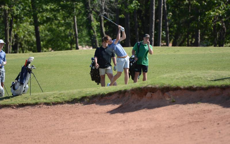 Madden Drake shoots over the bunker at the 2026 Border War. (Photo courtesy of Benjamin London, Franklin County Citizen)