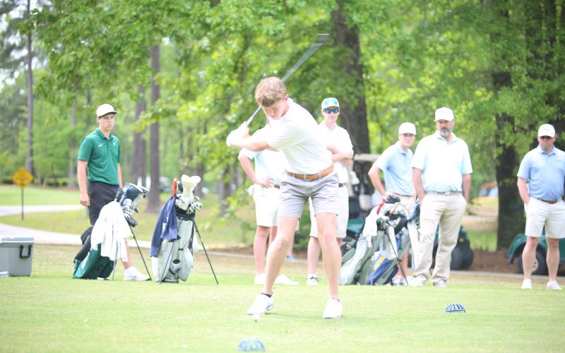 Madden Drake drives the ball at the 2026 Granite City Classic on Monday, April 13. The Elbert County boys’ golf team finished second overall at the 18-hole tournament at Arrowhead Pointe. (Photo by Bo Underwood)