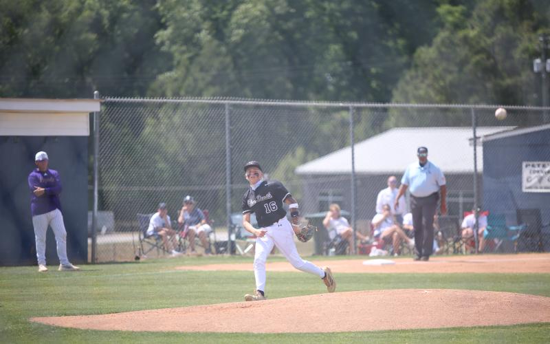 Sam Amabile's 10 doubles in 2026 were a team-high. (Photo by Bo Underwood)