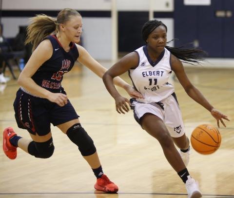 Sophomore Terrace Hester scored 11 of the Lady Devils’ 65 points against Grovetown Dec. 12 in the Elbert County Middle School gym. (Photo by Scoggins) 