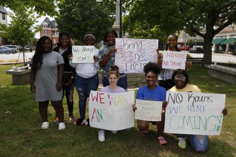 Students gathered on the downtown square Monday, May 17 to protest ECCHS Principal Jason Kouns' resignation. (Photo by Scoggins)