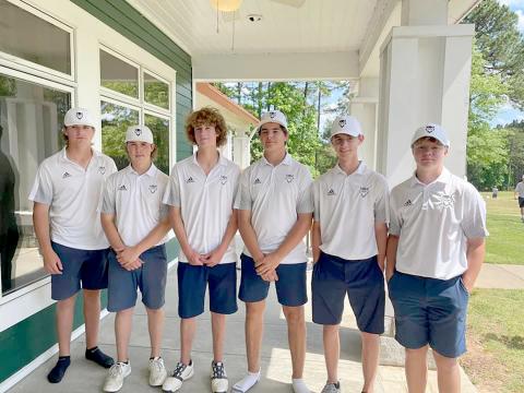 Pictured during the 4AA Area tournament at Arrowhead Pointe Golf Course are Devil golfers (L-R)Brady Starrett, Slate Crook, Levi Johnson, Thomas Brady, Landon Cagle and Hayden Marunich. 