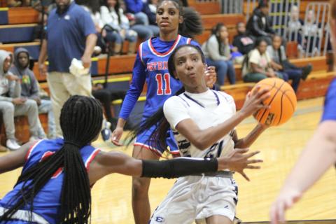 Senior Niya Moon scored 18 points and had 10 rebounds during the Lady Devils’ 73-54 win over Top 10 ranked Oglethorpe County Dec. 17. The win marked a seven-game winning streak for the Lady Devils. (Photo by Wells) 