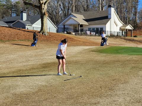 Elbert County Golf seniors Emalise Andrews and Jake Harper added to the Lady Devils and Devils’ wins over Banks County at Chimney Oaks Golf Club Feb. 28. (Photos courtesy of Elbert County Golf)