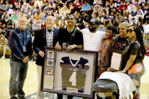 Pictured during the presentation are (L-R) Superintendent Jon Jarvis, former head football coach Sid Fritts, Hardman, Mecole Hardman Sr., Mae Sue Hardman, Danyell Hardman and Chariyah Gordon. (Photo by Scoggins) 