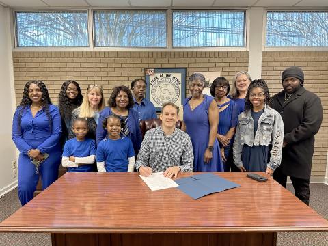 Pictured during the proclamation signing Saturday, Feb. 24 at Elberton City Hall are (L-R) Sherell Eberhardt, Tiara Eberhardt, Susie Payne, Xavier Strong, Layla Strong, Edna Eberhardt, Tyrene Turman, Mayor Daniel Graves, Pam Allen, Ruth Hunter, Heather Dent, Tiyah Turman and Terrence Eberhardt. (Photo courtesy of the City of Elberton)