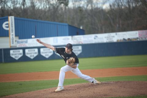 Brady Bowen throws a pitch during Elbert County’s loss to Tallulah Falls at Diamond Devil Field March 7. Bowen pitched all seven innings in the first game of the doubleheader while striking out a total of nine batters. (Photo by Wells)