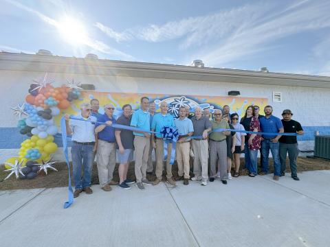  The City of Elberton officially opened Splash Island Elberton at Senior League Park Aug. 30 with a ribbon cutting and a day full of fun in the sun. The park is slated to operate throughout the month of September. (Photos courtesy of Kevin Eavenson)