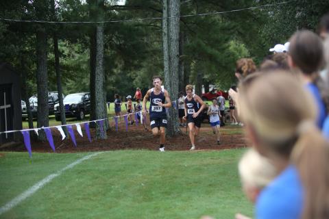 Dakota Toole led Elbert’s runners at the Southern Traditions XC Jamboree on Thursday, Sept. 11. (File photo by Bo Underwood)