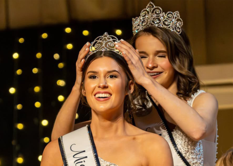 Lila Layne (left) is crowned Miss ECCHS for 2026 by last year's winner, Makayla McKnight. (Photo courtesy of Amanda Chandler)
