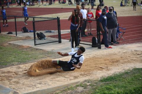 D.K. Winn competed for Elbert County at the GHSA A Division I state championships. (Photo by Bo Underwood)
