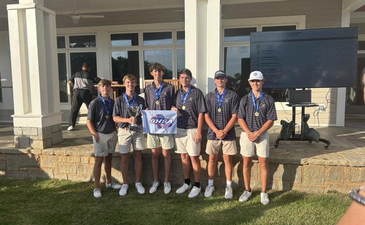 The Elbert County golf team poses after winning the 2026 state championship. (Photo by Bo Underwood)