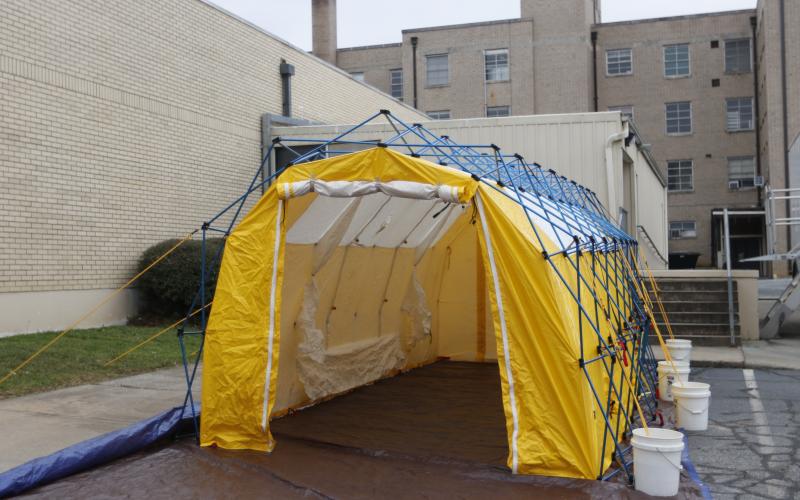 A tent was installed Monday just outside Elbert Memorial Hospital’s emergency room by the Elbert County Emergency Management Agency. (Photo by Scoggins)